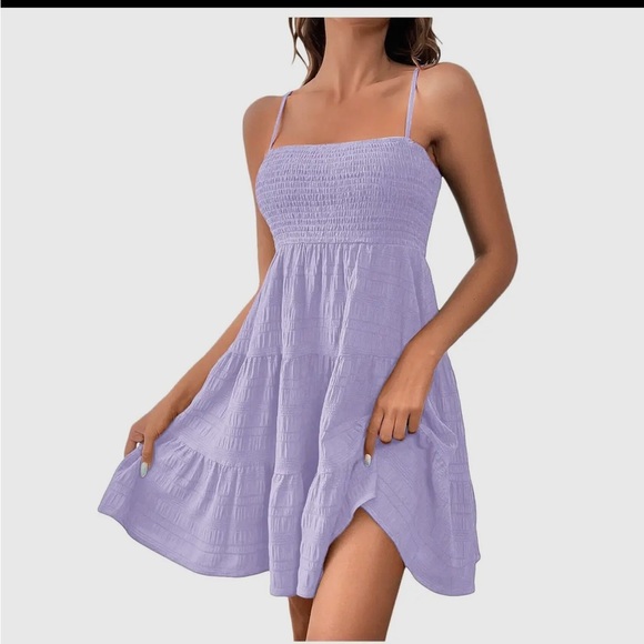 - Elegant Lavender Summer Dress - Picture 1 of 2